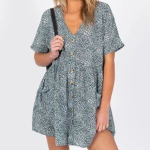 CASUAL FLOWY DRESS